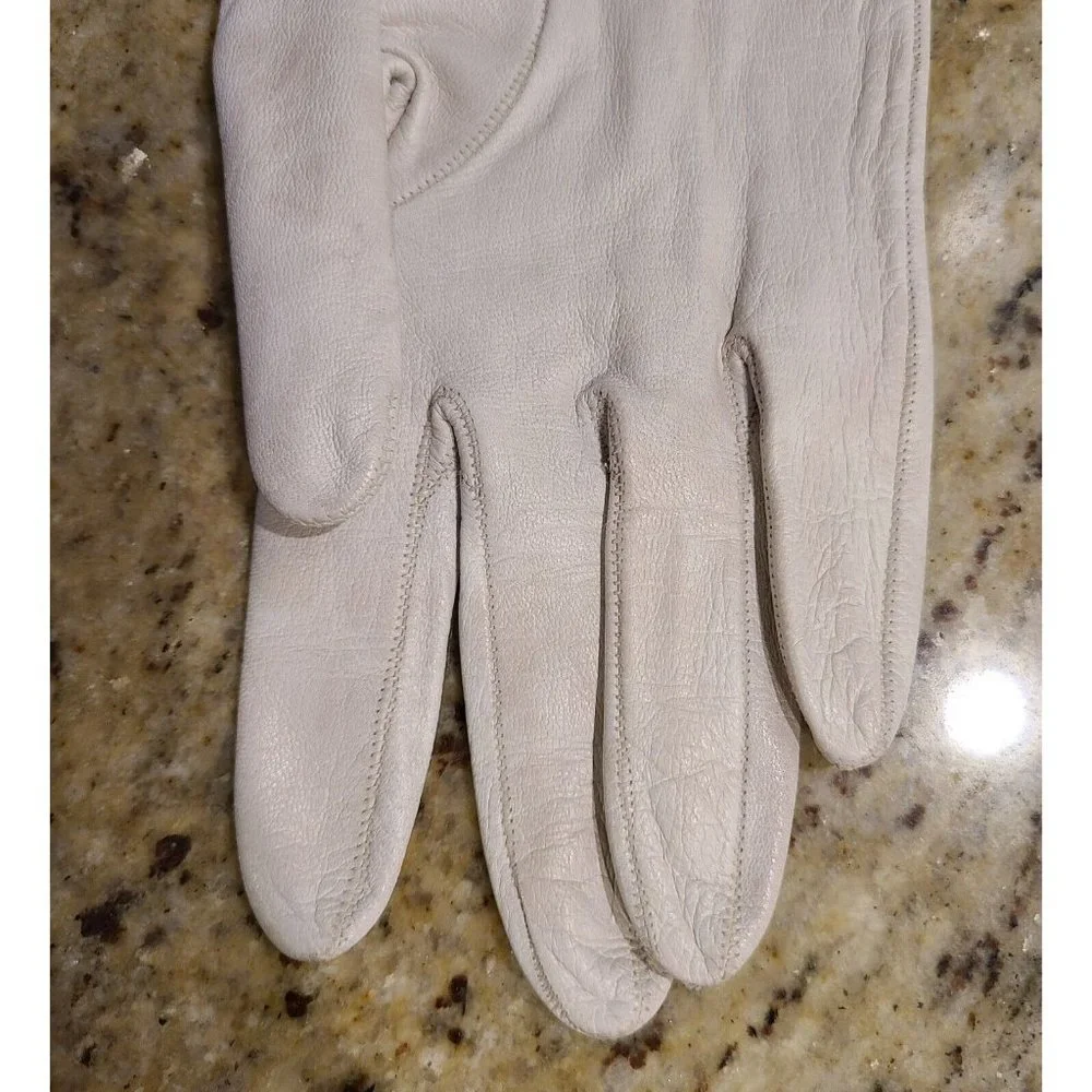 Single **Right Hand Only ** Gray Leather Silk Lined 12